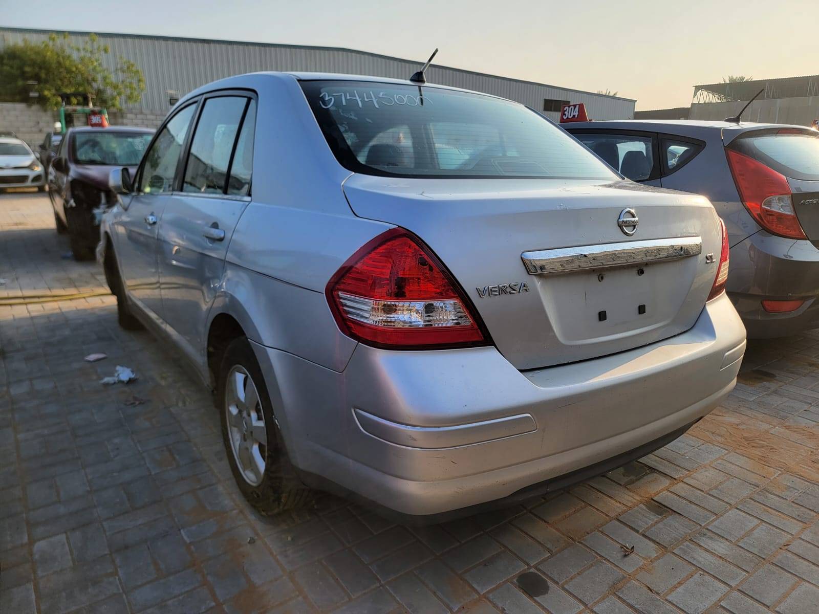 2007 NISSAN VERSA — 214329 Miles — Lot 37445000 - Marhaba Auctions Used Cars - Image 10