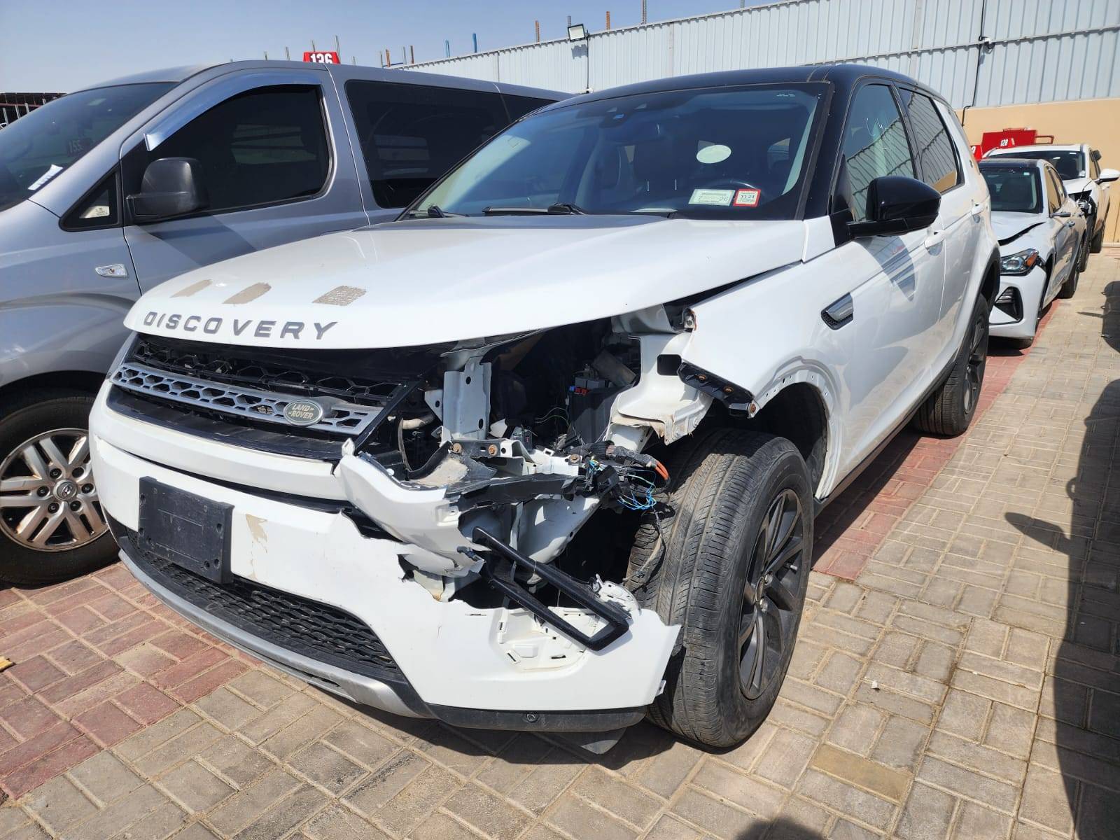 LAND ROVER DISCOVERY SPORT 2018 - Marhaba Auction Used Cars - Image 3