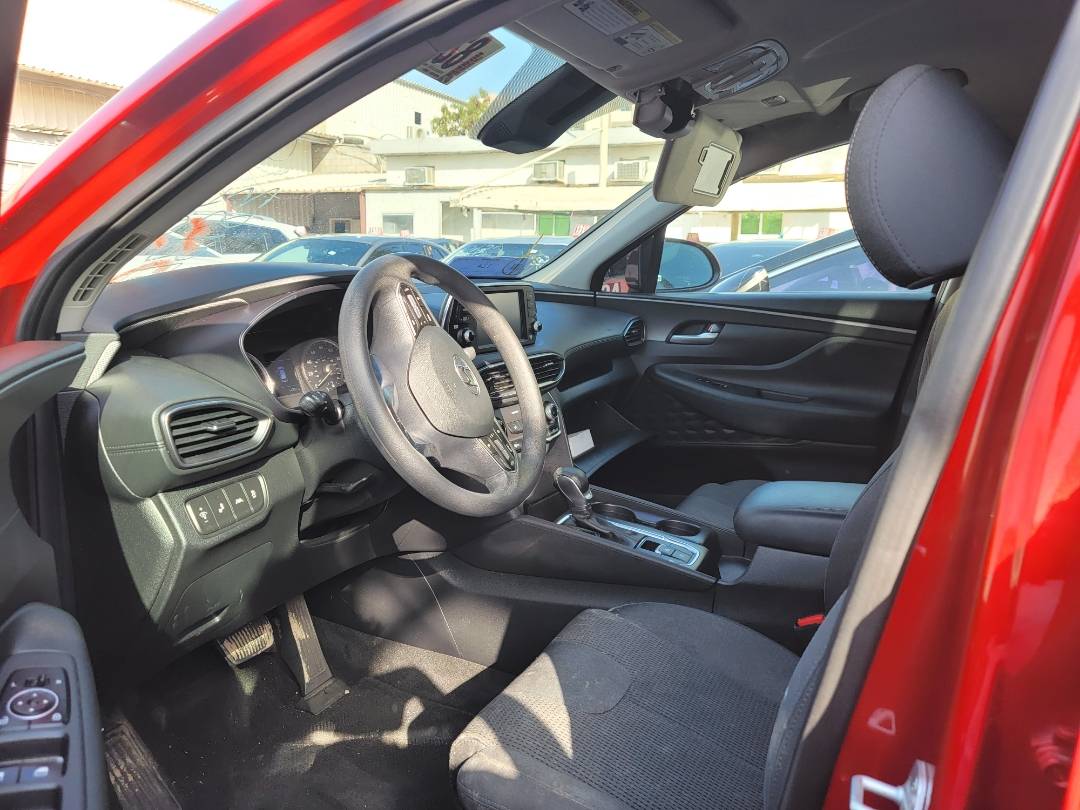 2019 HYUNDAI SANTA FE — 66787 Miles — Lot 83082324 — Souq - Marhaba Auctions Used Cars - Image 6