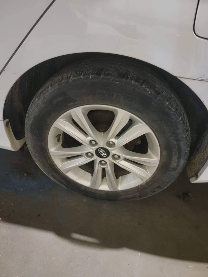2010 HYUNDAI SONATA — 108574 KM — Lot 079014 — Main - Marhaba Auctions Used Cars - Image 7