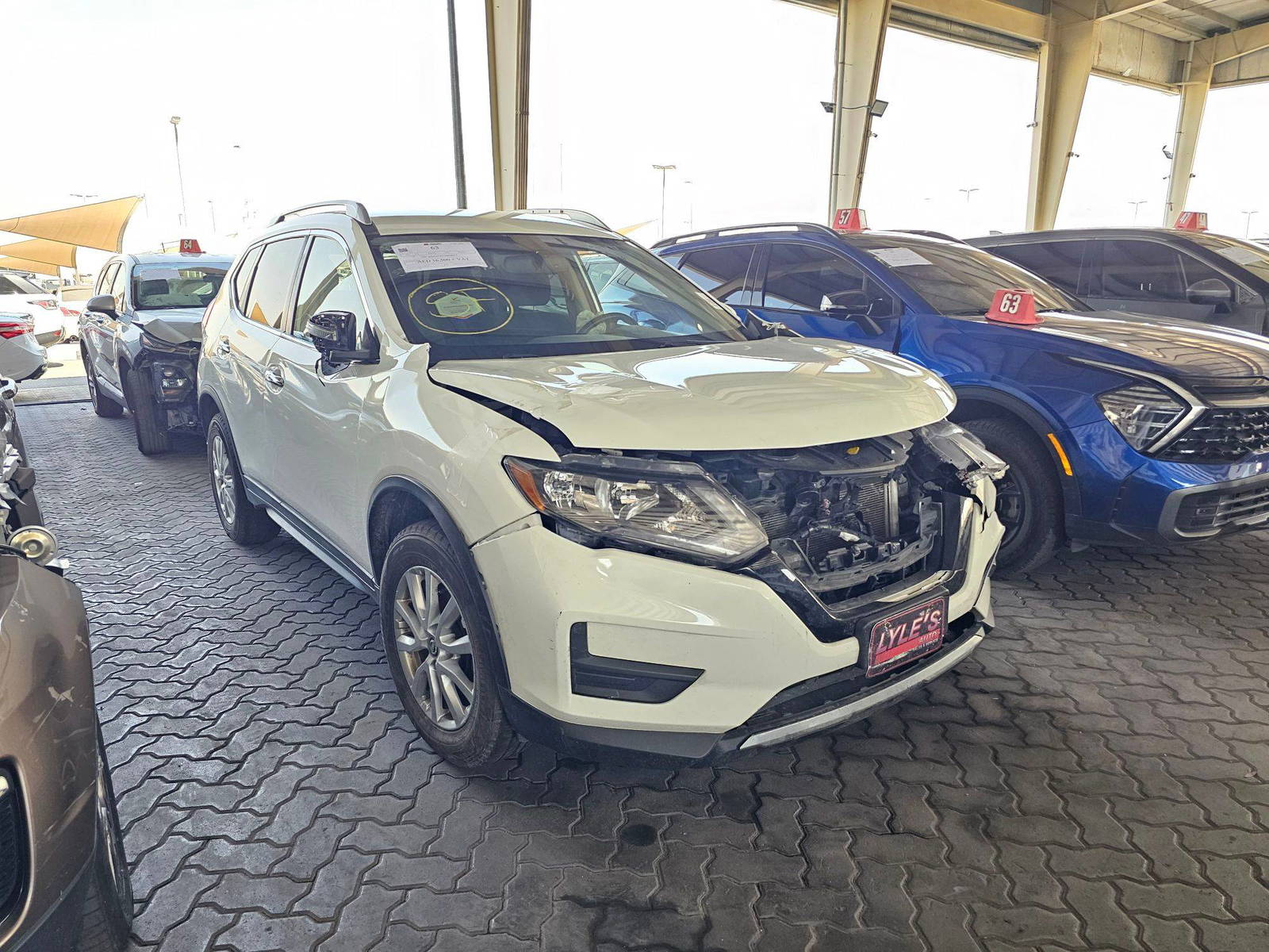 NISSAN ROGUE 2017 - Marhaba Auction Used Cars - Image 4