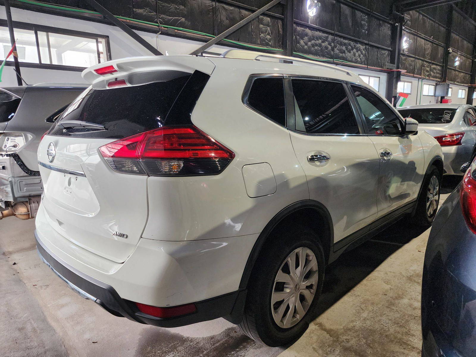 2017 NISSAN ROGUE — 203350 Miles — Lot 383990 — Al Quoz - Marhaba Auctions Used Cars - Image 6