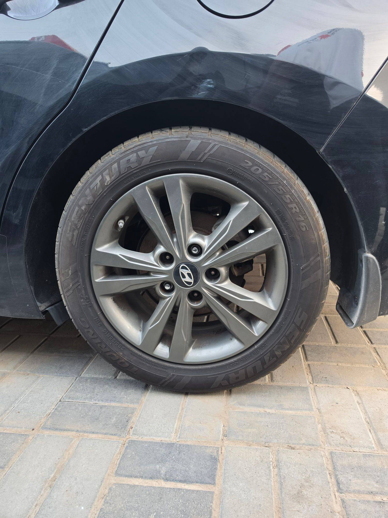HYUNDAI ELANTRA 2018 - Marhaba Auction Used Cars - Image 7