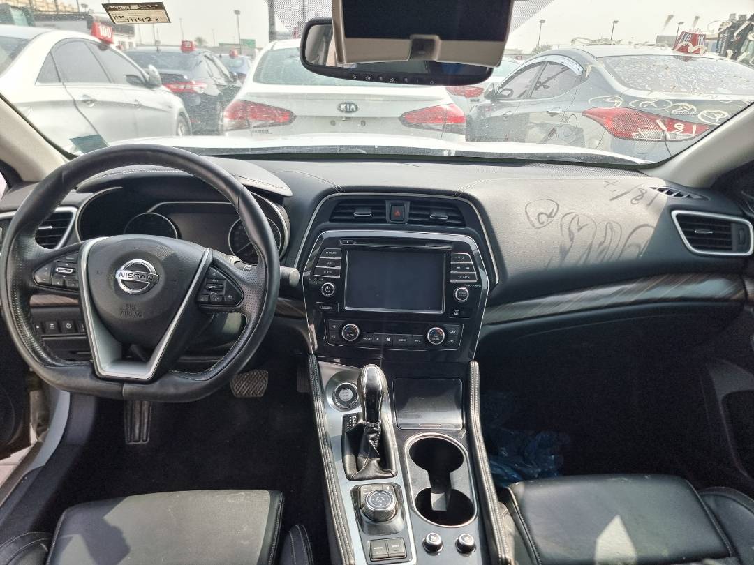2016 NISSAN MAXIMA — 111420 KM — Lot 215487 — Ind. 12 - Marhaba Auctions Used Cars - Image 8