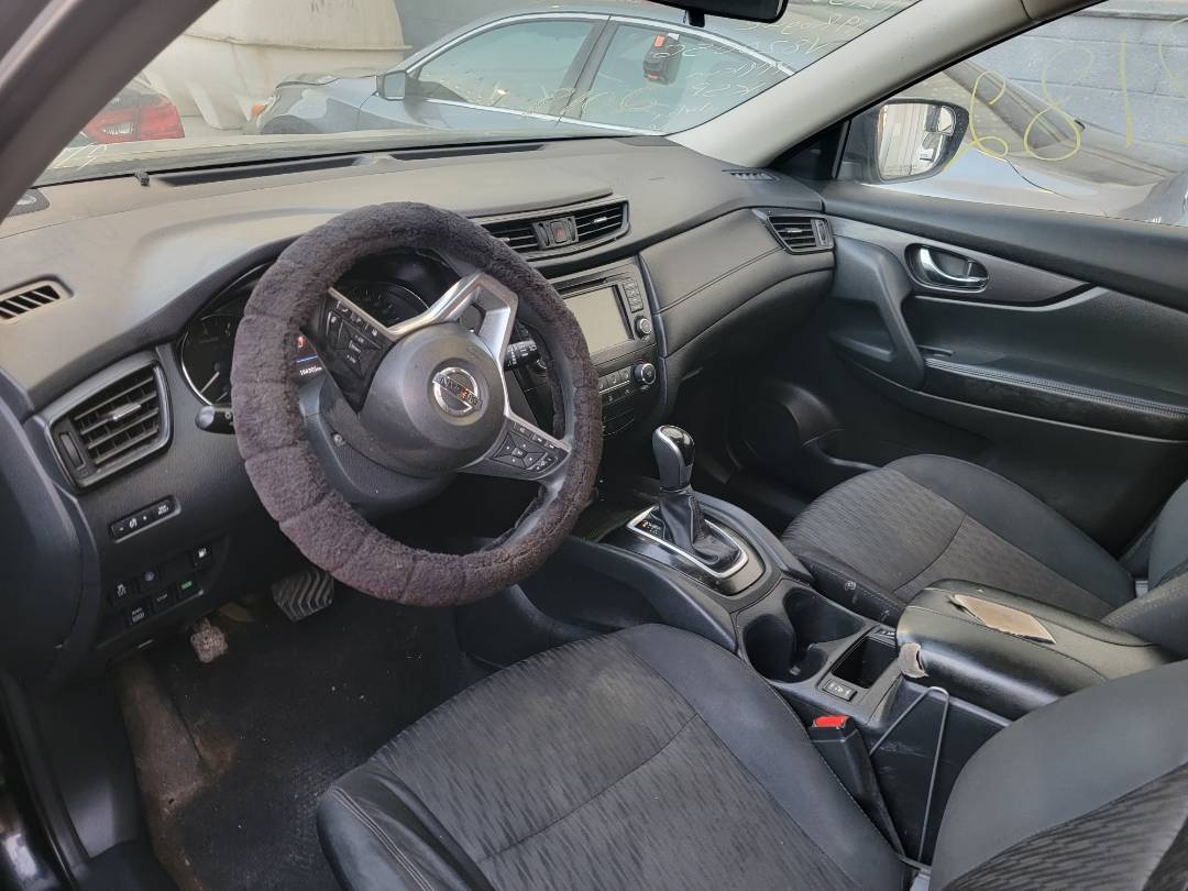2019 NISSAN ROGUE — 194305 KM — Lot 820056 — Main - Marhaba Auctions Used Cars - Image 9