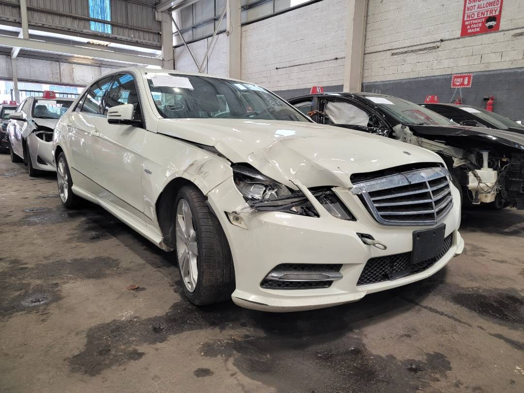 2012 MERCEDES BENZ E 350 — 219536 Miles — Lot A535440 — Main - Marhaba Auctions Used Cars - Image 4