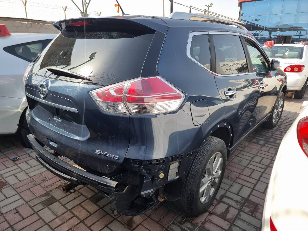 2016 NISSAN ROGUE — 201045 KM — Lot 215487 — Ind. 12 - Marhaba Auctions Used Cars - Image 3
