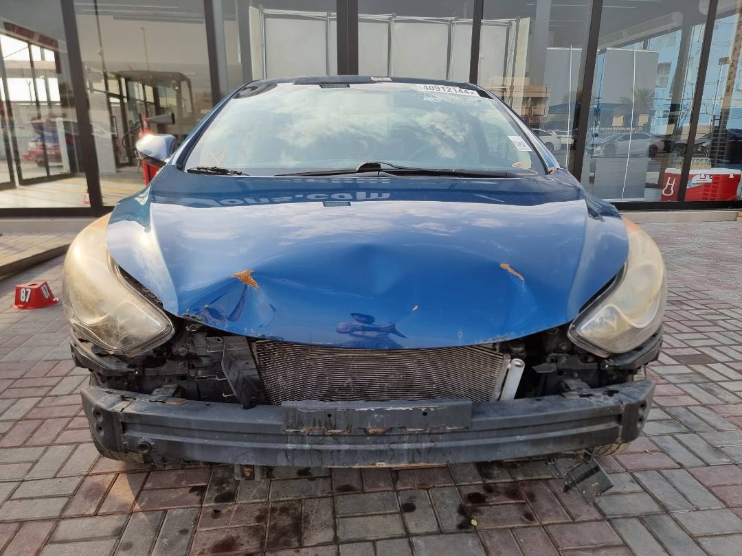 2013 HYUNDAI ELANTRA — 111793 Miles — Lot 40912144 — Souq - Marhaba Auctions Used Cars - Image 9