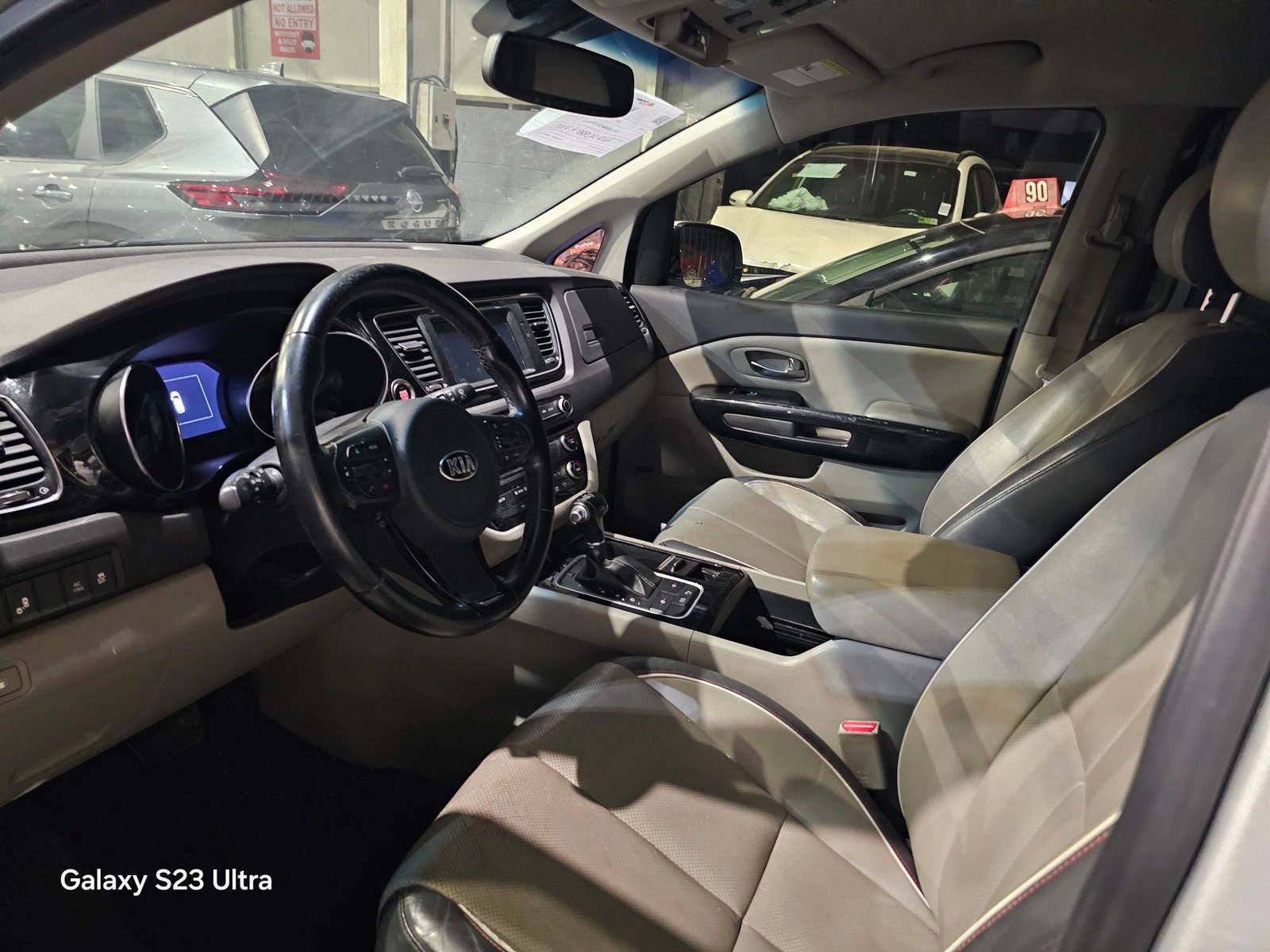 2015 KIA SEDONA — 144065 Miles — Lot 3F6019335 — Main - Marhaba Auctions Used Cars - Image 8