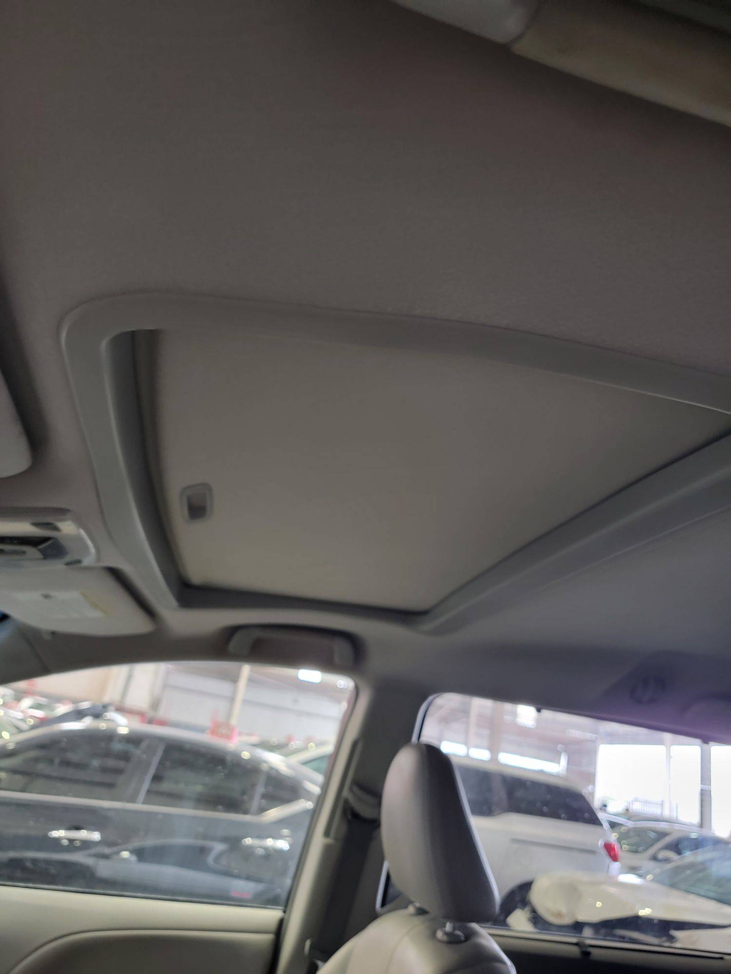 2014 TOYOTA SIENNA — 135876 Miles — Lot 85434735 — Main - Marhaba Auctions Used Cars - Image 9