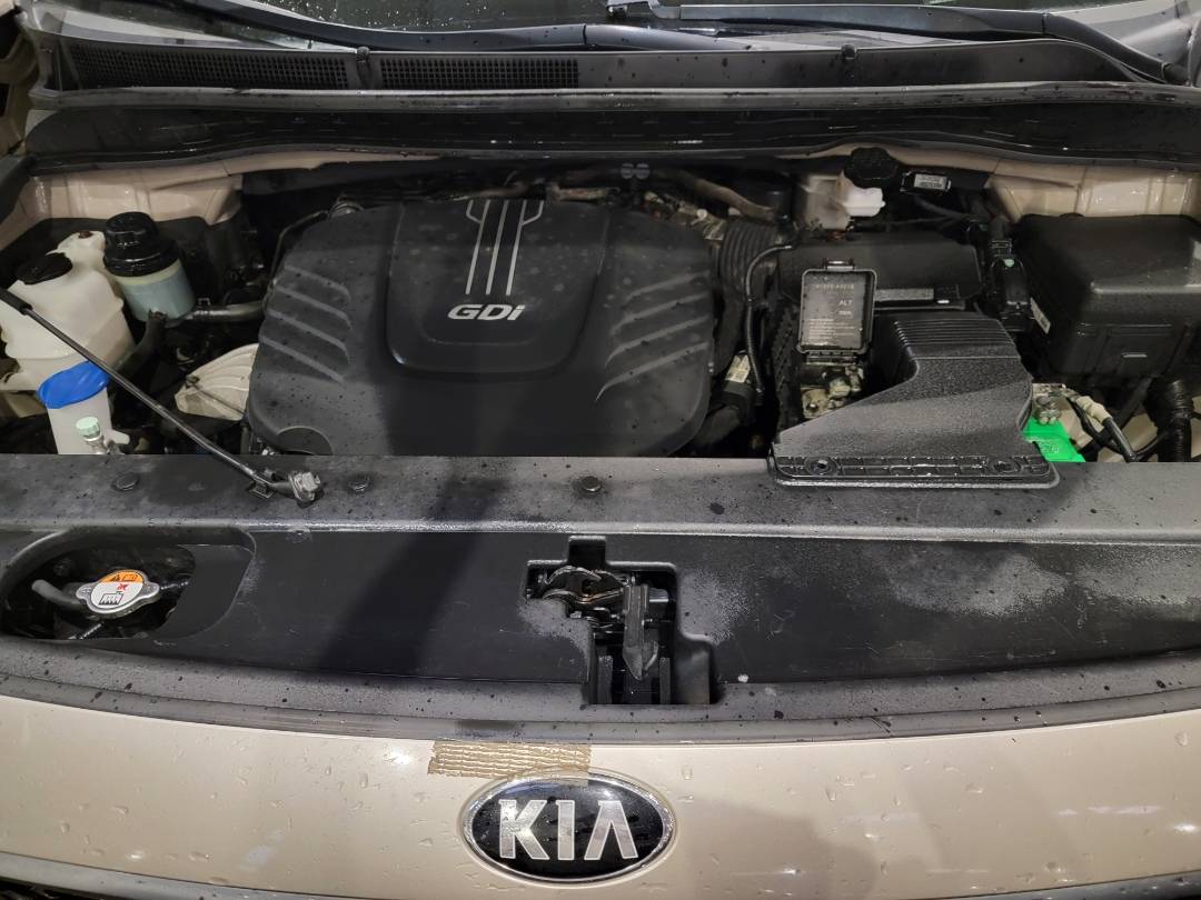 2015 KIA SEDONA — 162581 Miles — Lot 6061109 — Main - Marhaba Auctions Used Cars - Image 11