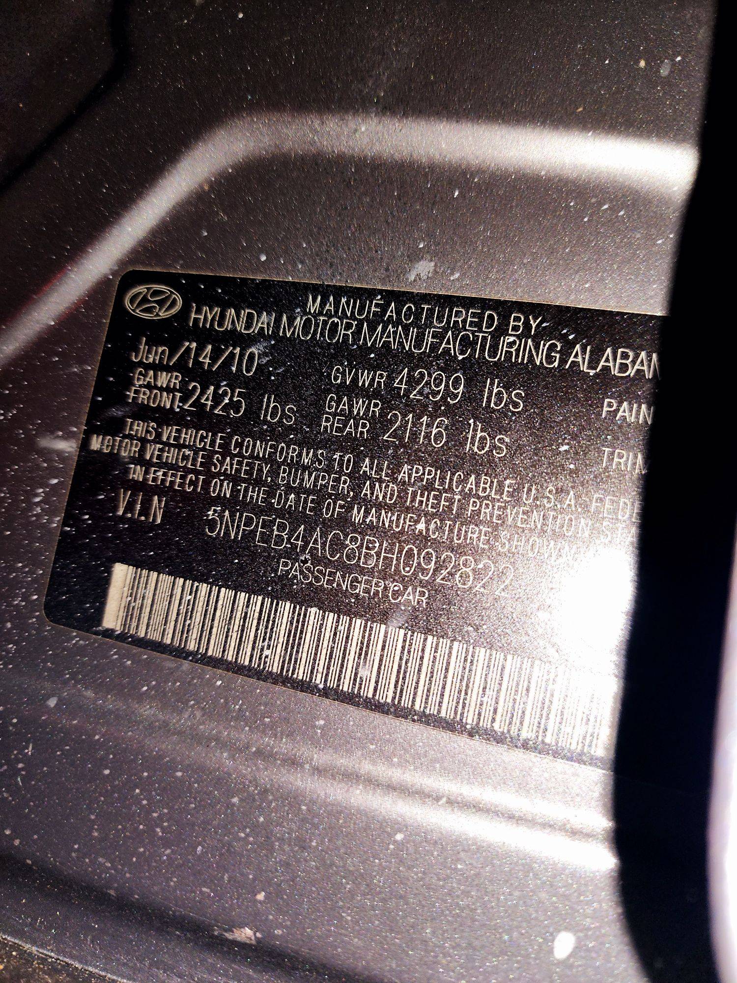 2011 HYUNDAI SONATA — 200804 Miles — Lot H092822 — Souq - Marhaba Auctions Used Cars - Image 9