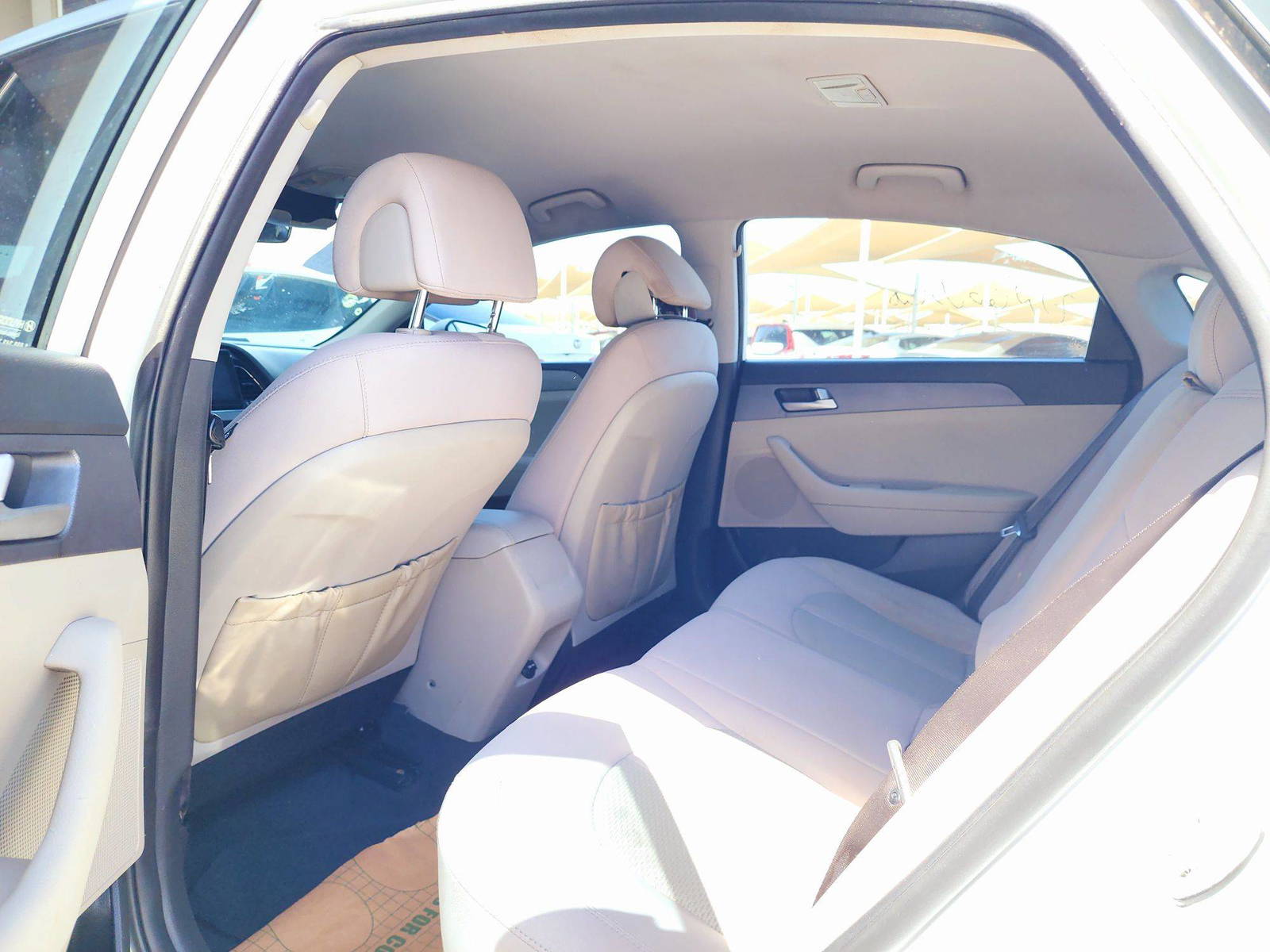2017 HYUNDAI SONATA — 194296 Miles — Lot AF4HH573864 — Souq - Marhaba Auctions Used Cars - Image 6