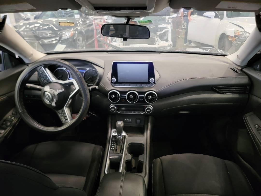 2021 NISSAN SENTRA — 62286 Miles — Lot VXMY228929 — Main - Marhaba Auctions Used Cars - Image 5