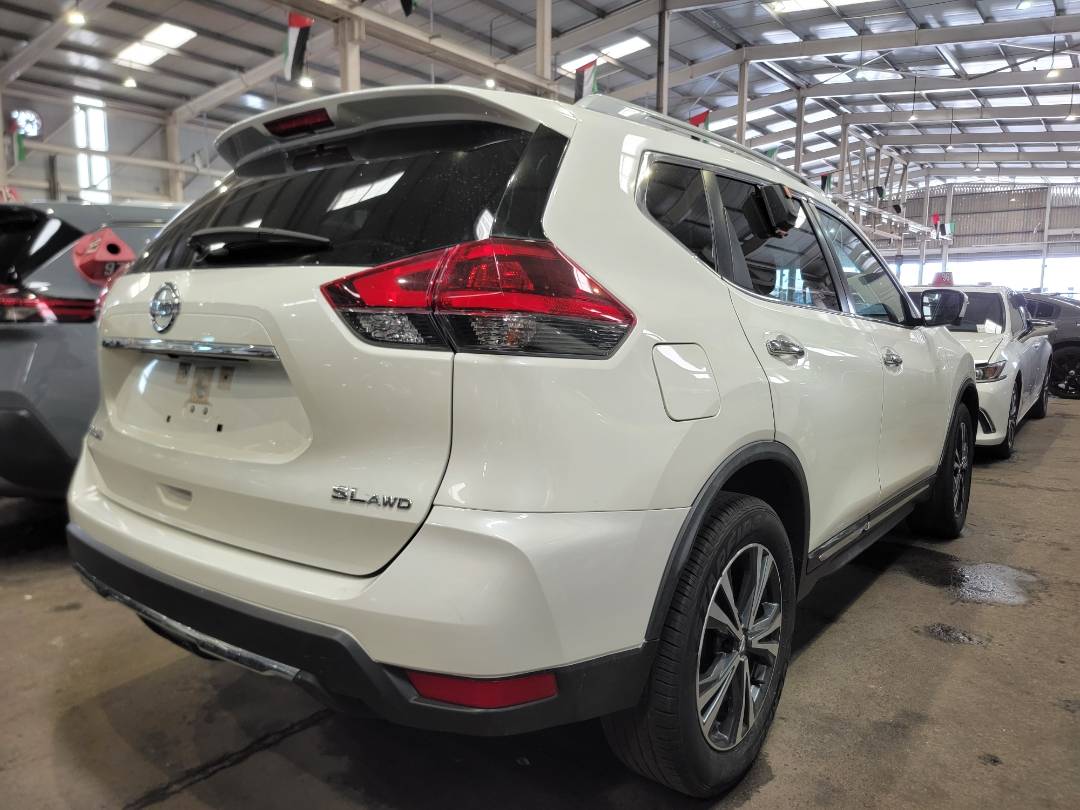 2018 NISSAN ROGUE — 75090 Miles — Lot W316366 — Main - Marhaba Auctions Used Cars - Image 3