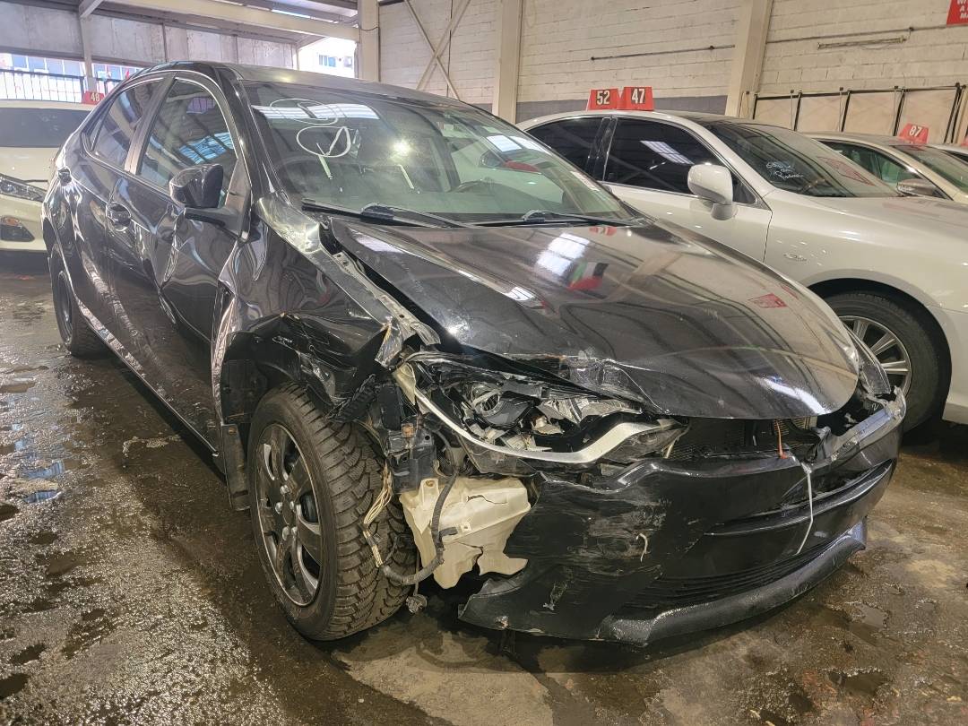 2015 TOYOTA COROLLA — 201813 KM — Lot C325371 — Main - Marhaba Auctions Used Cars - Image 4