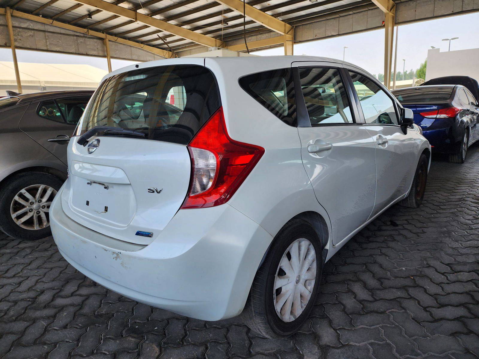 2014 NISSAN VERSA NOTE — 140913 Miles — Lot 43190224 — Souq - Marhaba Auctions Used Cars - Image 3