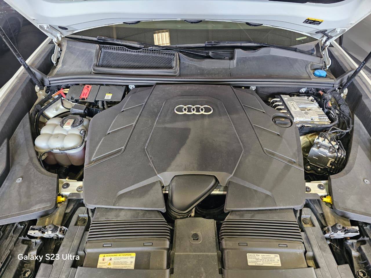 2024 AUDI Q8 — 16542 KM — Lot 4RD005417 — Main - Marhaba Auctions Used Cars - Image 13