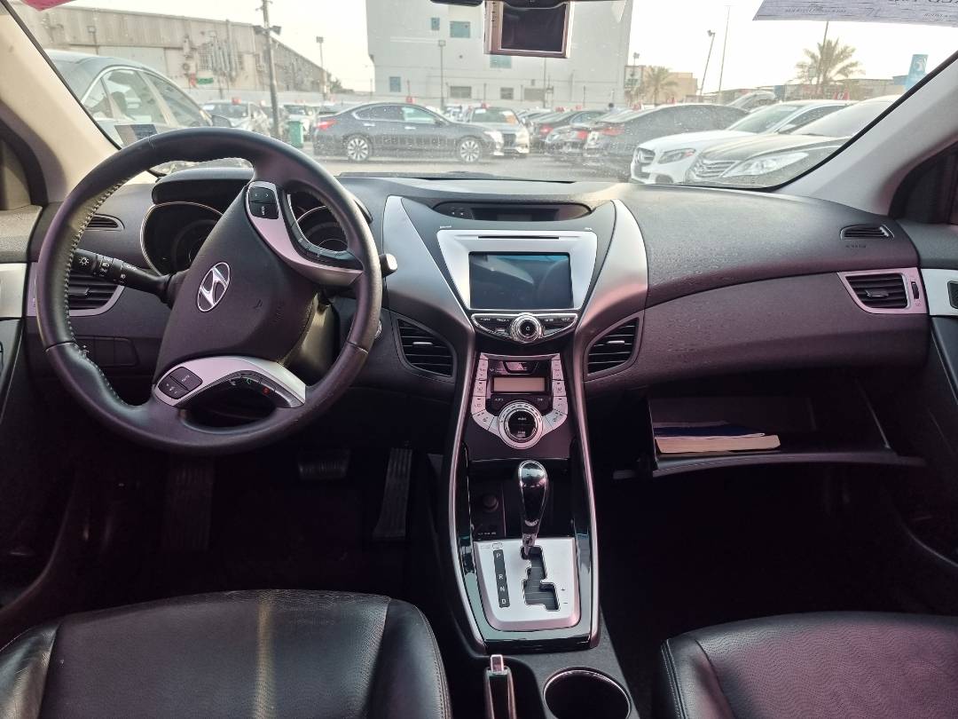 2011 HYUNDAI AVANTE — 137534 KM — Lot 214578 — Ind. 12 - Marhaba Auctions Used Cars - Image 7
