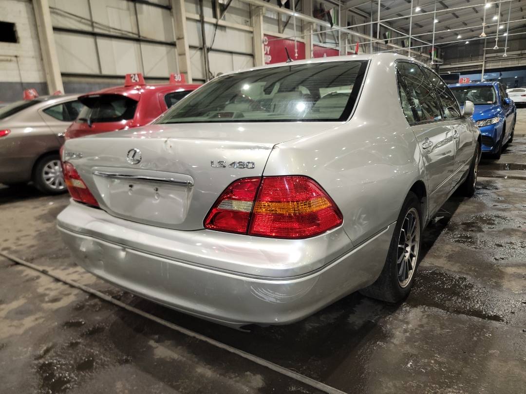 2003 LEXUS LS 430 — 251837 Miles — Lot 72755963 - Marhaba Auctions Used Cars - Image 4