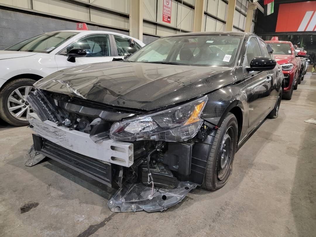 2022 NISSAN ALTIMA — 13117 Miles — Lot 78540204 — Main - Marhaba Auctions Used Cars - Image 5