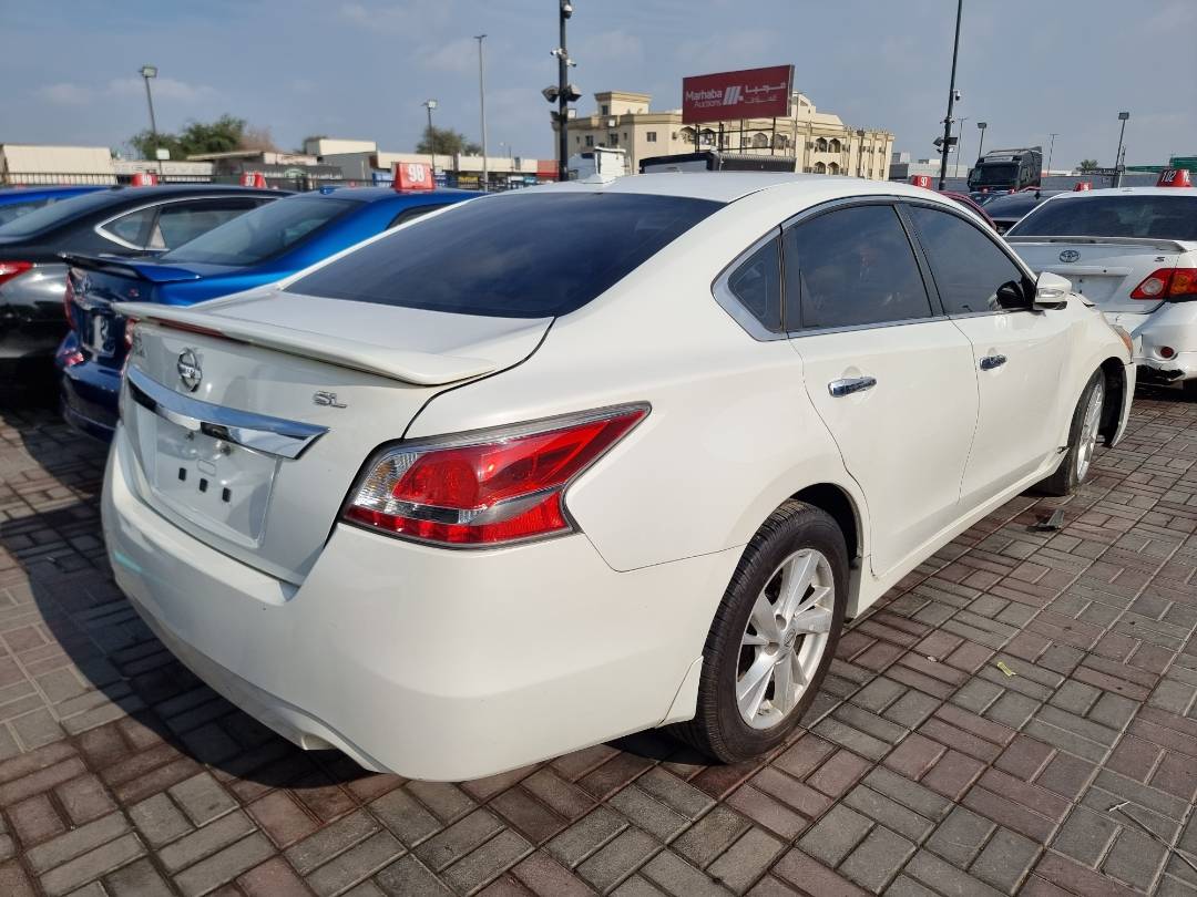 2015 NISSAN ALTIMA — 147805 Miles — Lot 215487 — Ind. 12 - Marhaba Auctions Used Cars - Image 5