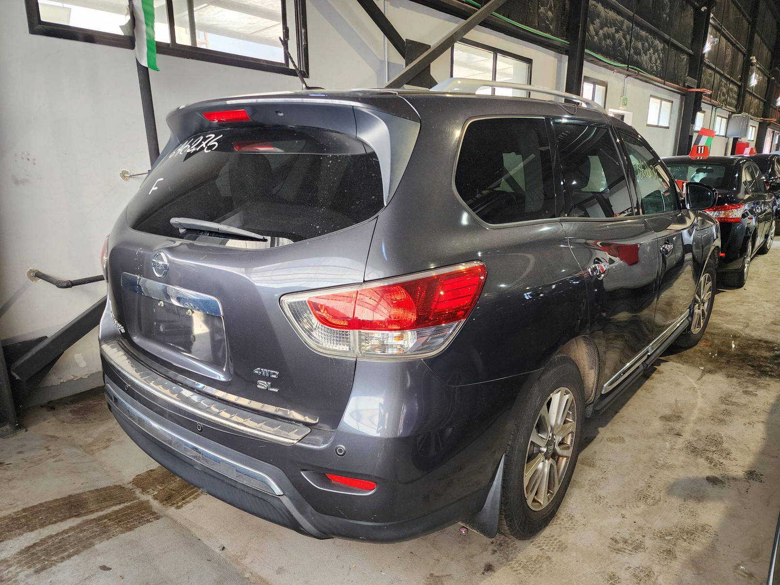 2014 NISSAN PATHFINDER — 199927 Miles — Lot 78622034 — Souq - Marhaba Auctions Used Cars - Image 5