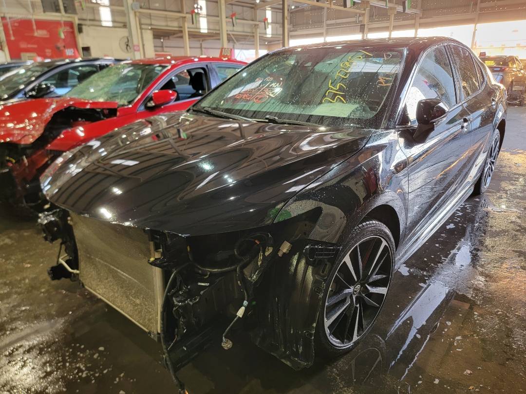 2018 TOYOTA CAMRY — 121982 Miles — Lot 37522851 - Marhaba Auctions Used Cars - Image 9