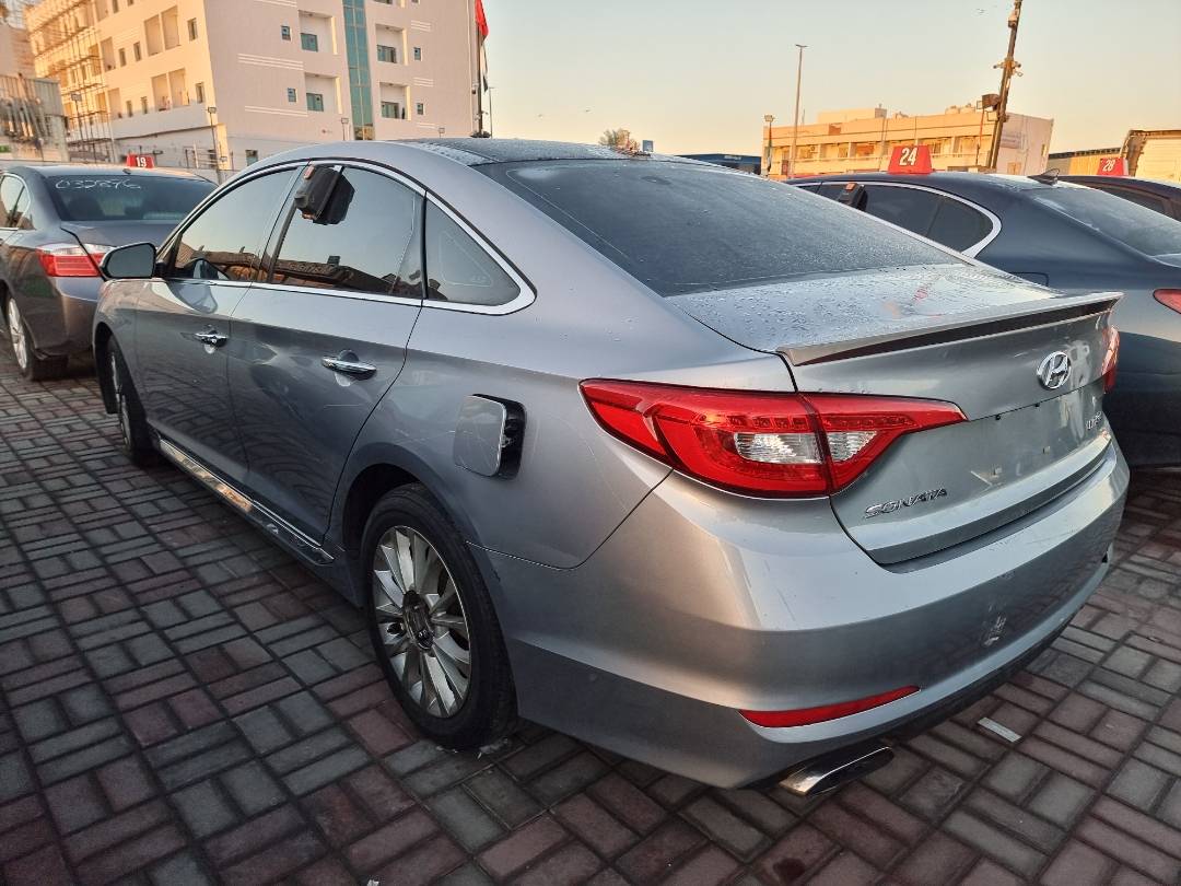 2015 HYUNDAI SONATA — 183653 Miles — Lot 40176077 — Ind. 12 - Marhaba Auctions Used Cars - Image 5