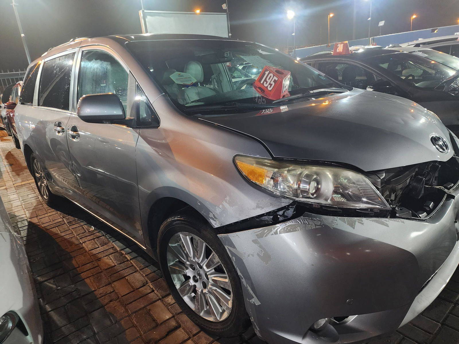 TOYOTA SIENNA 2011 - Marhaba Auction Used Cars - Image 3
