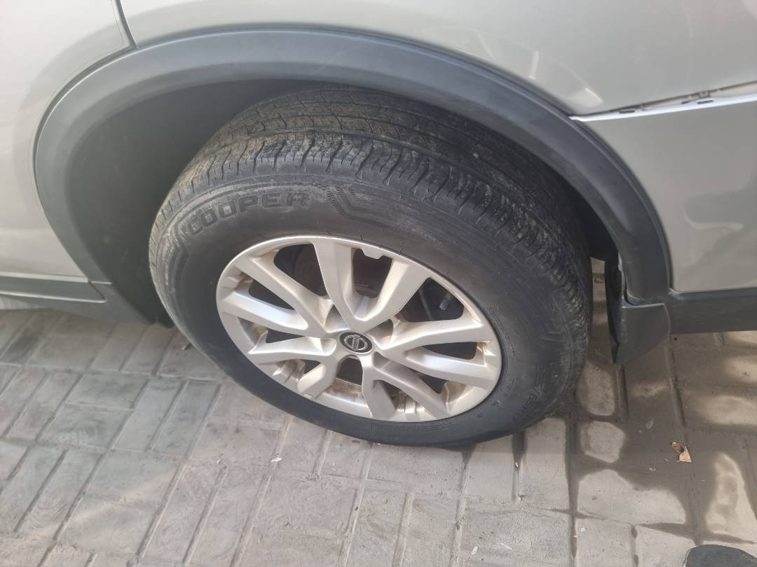 NISSAN ROGUE 2019 - Marhaba Auction Used Cars - Image 10