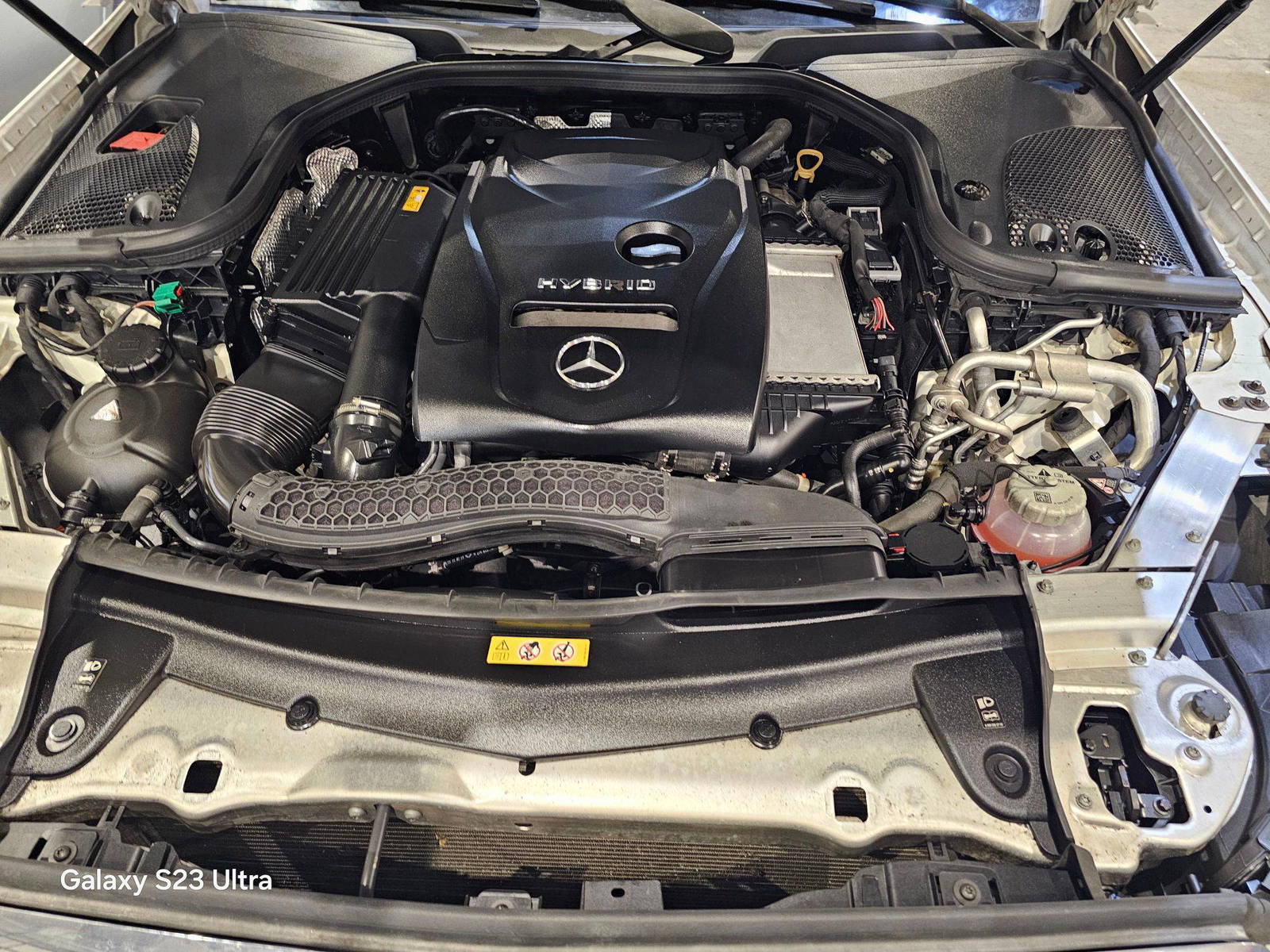 MERCEDES BENZ E-300 2019 - Marhaba Auction Used Cars - Image 11