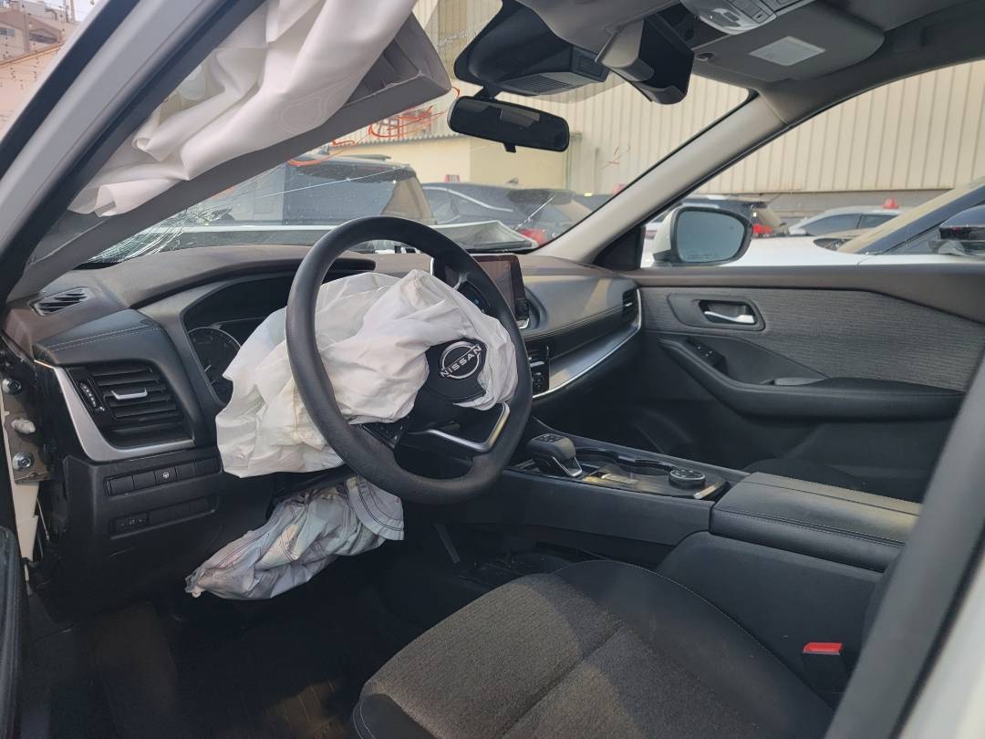 2022 NISSAN ROGUE — 36404 Miles — Lot 39875248 — Souq - Marhaba Auctions Used Cars - Image 6