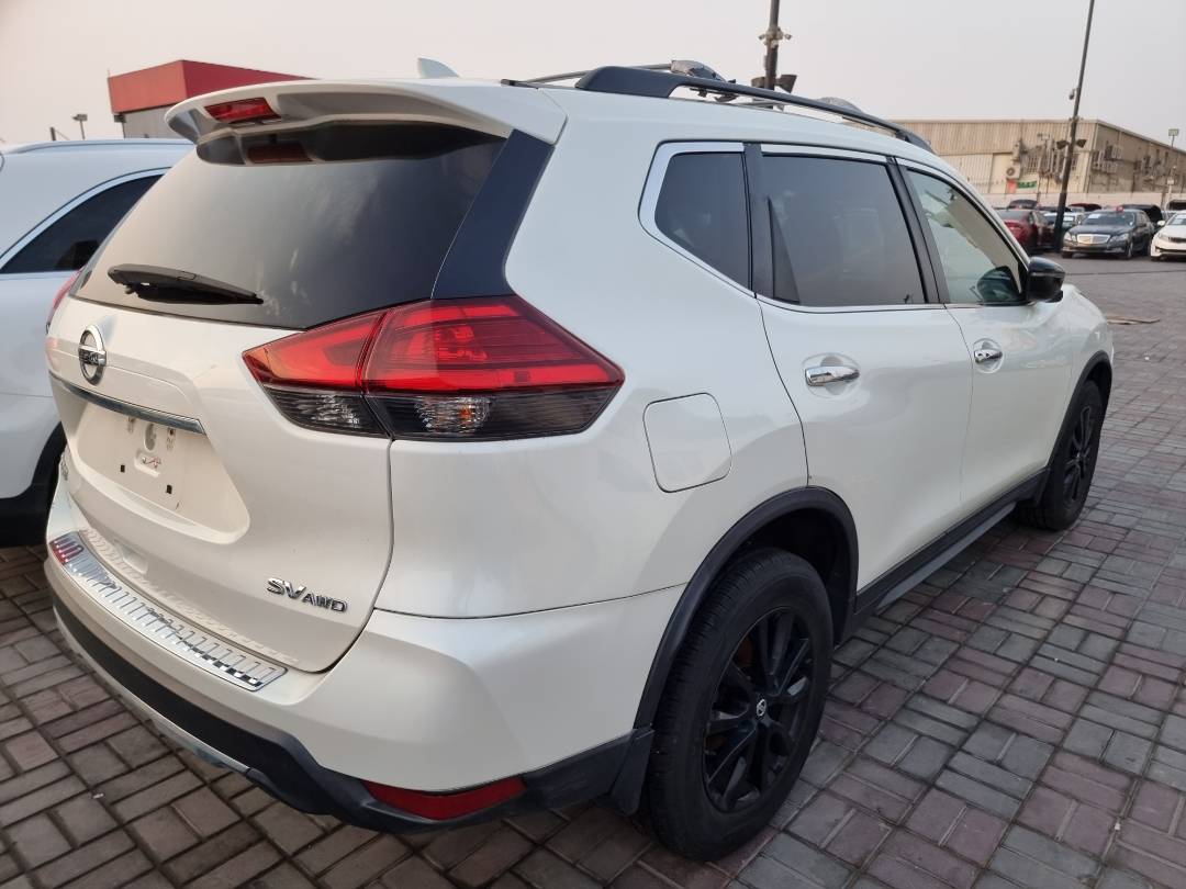 2017 NISSAN ROGUE — 215016 Miles — Lot 215487 — Ind. 12 - Marhaba Auctions Used Cars - Image 5