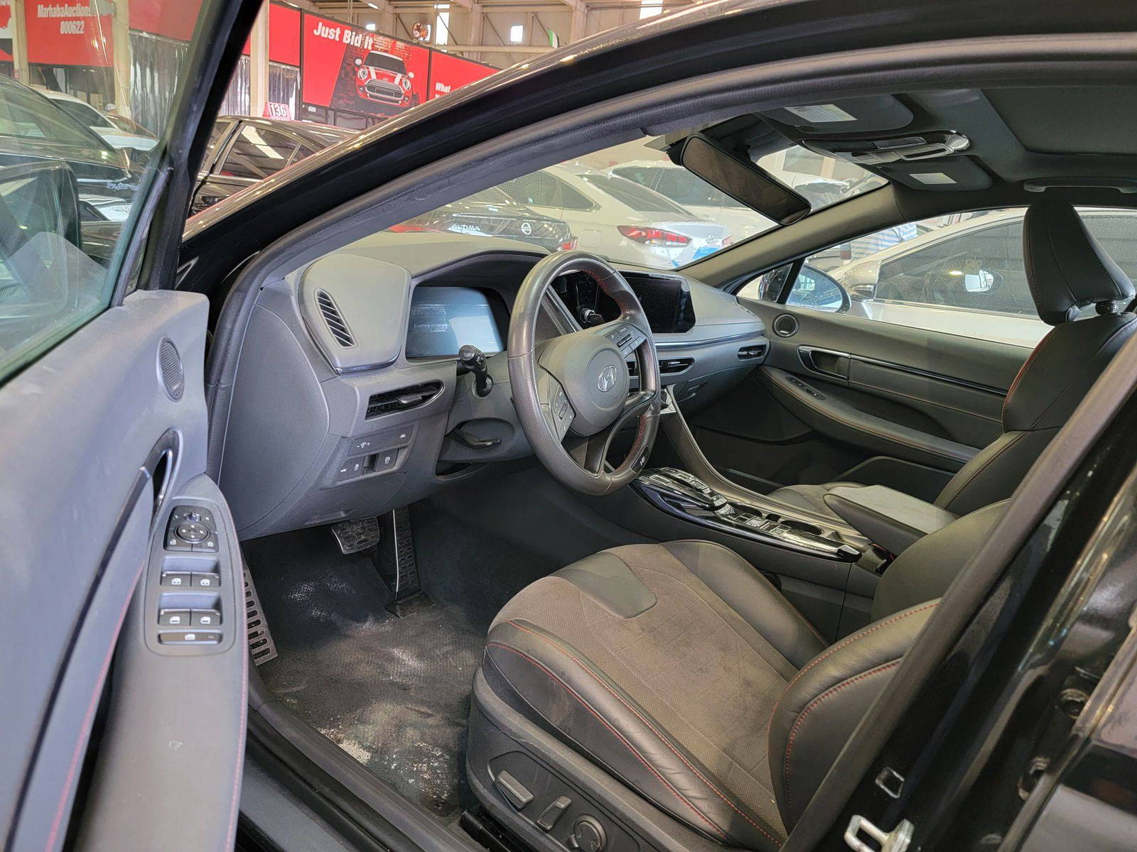 HYUNDAI SONATA 2022 - Marhaba Auction Used Cars - Image 5