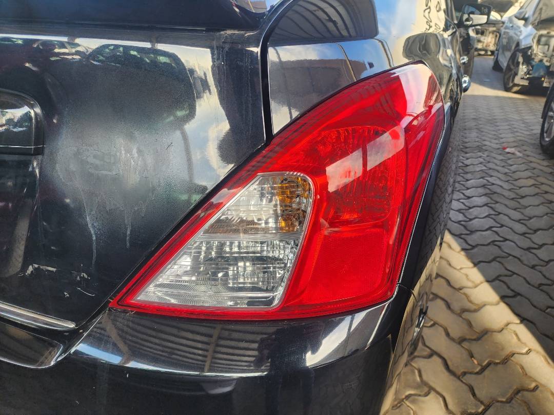 2015 NISSAN VERSA — 156169 Miles — Lot 76673393 - Marhaba Auctions Used Cars - Image 9