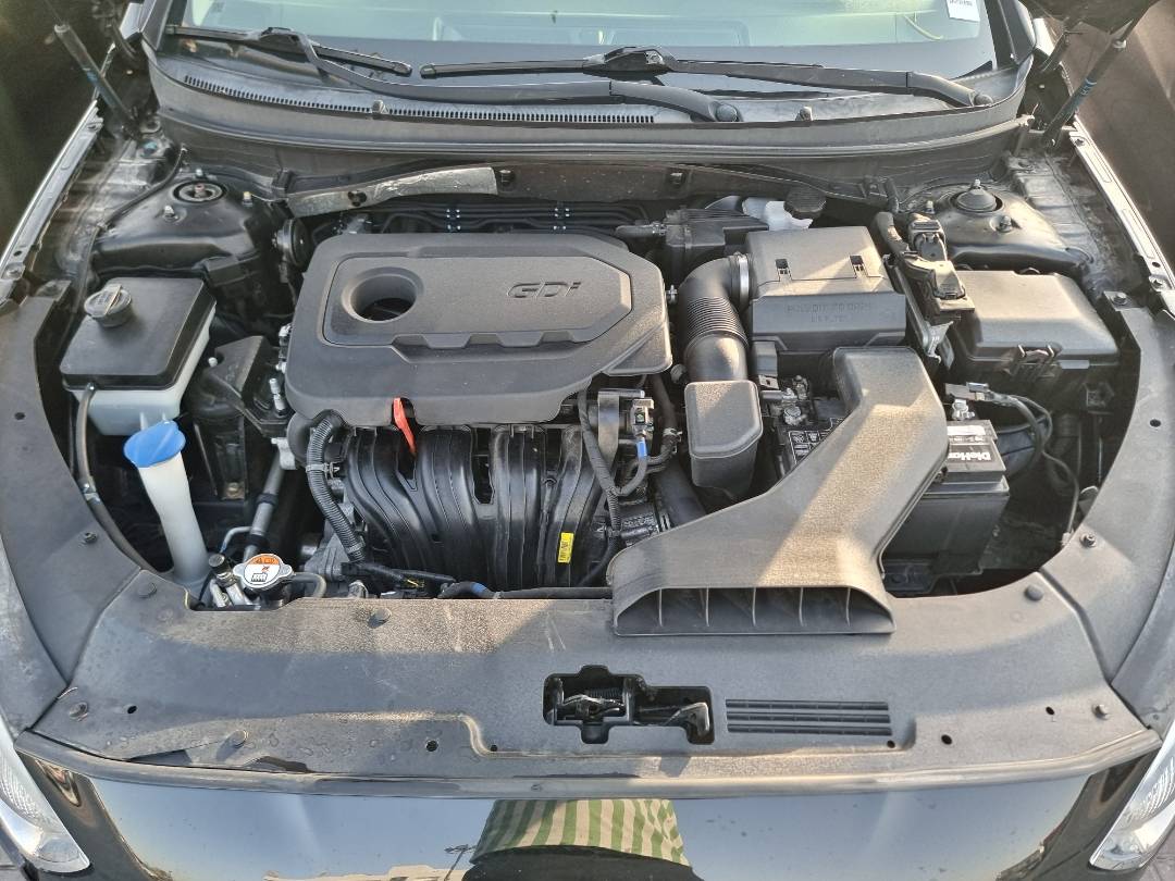 2018 HYUNDAI SONATA — 136148 Miles — Lot 699022 — Souq - Marhaba Auctions Used Cars - Image 11