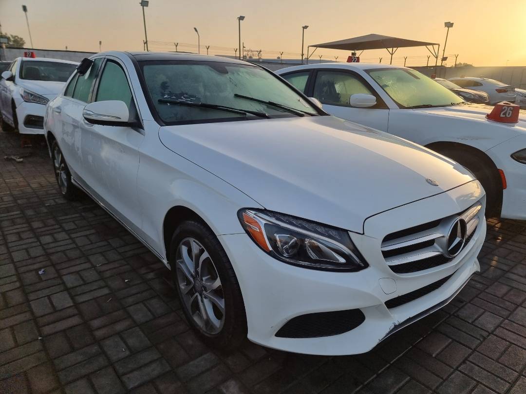 2015 MERCEDES BENZ C300 — 61363 Miles — Lot 050703 — Ind. 12 - Marhaba Auctions Used Cars - Image 13