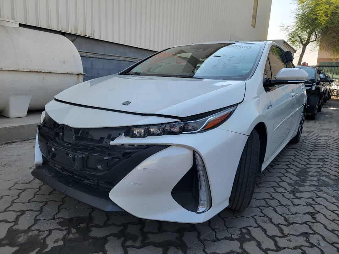 2019 TOYOTA PRIUS — 128297 Miles — Lot 3118285 - Marhaba Auctions Used Cars - Image 4