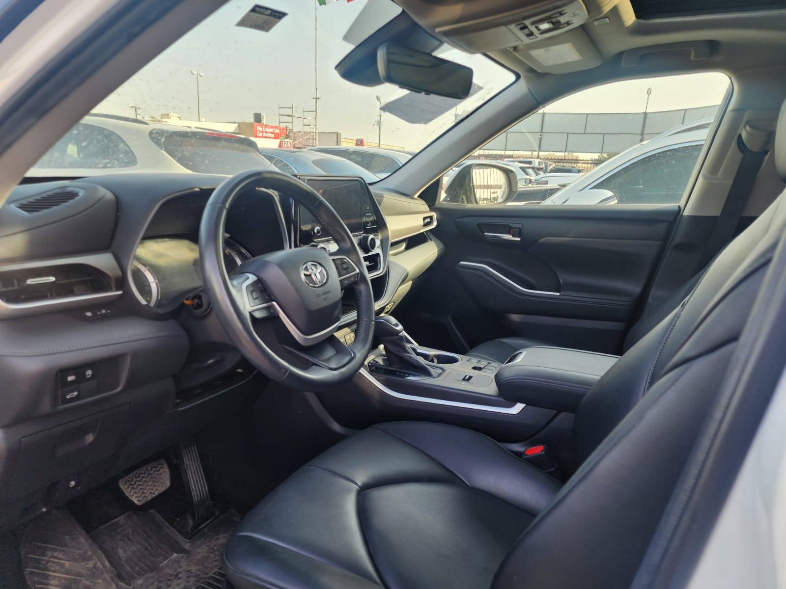 TOYOTA HIGHLANDER 2023 - Marhaba Auction Used Cars - Image 10