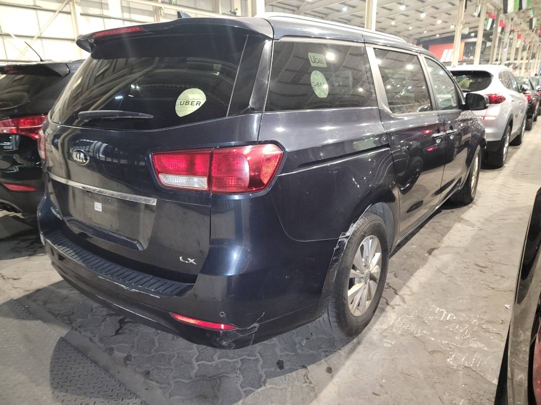 2015 KIA SEDONA — 237781 Miles — Lot 6029945 - Marhaba Auctions Used Cars - Image 3