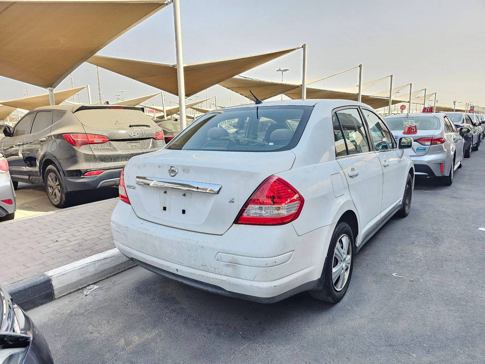 2007 NISSAN VERSA — 158936 Miles — Lot 7L435377 — Souq - Marhaba Auctions Used Cars - Image 5