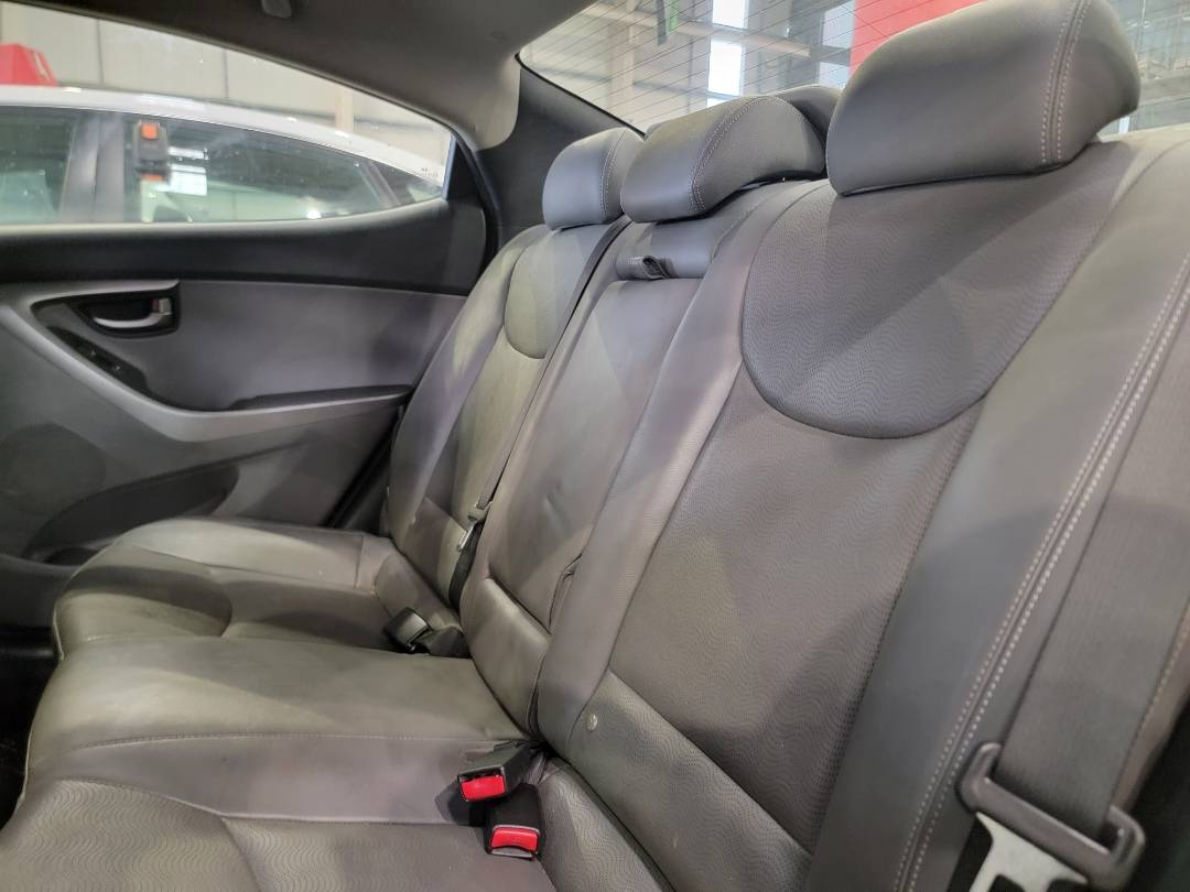 2011 HYUNDAI ELANTRA — 183602 Miles — Lot 38269624 — Souq - Marhaba Auctions Used Cars - Image 7