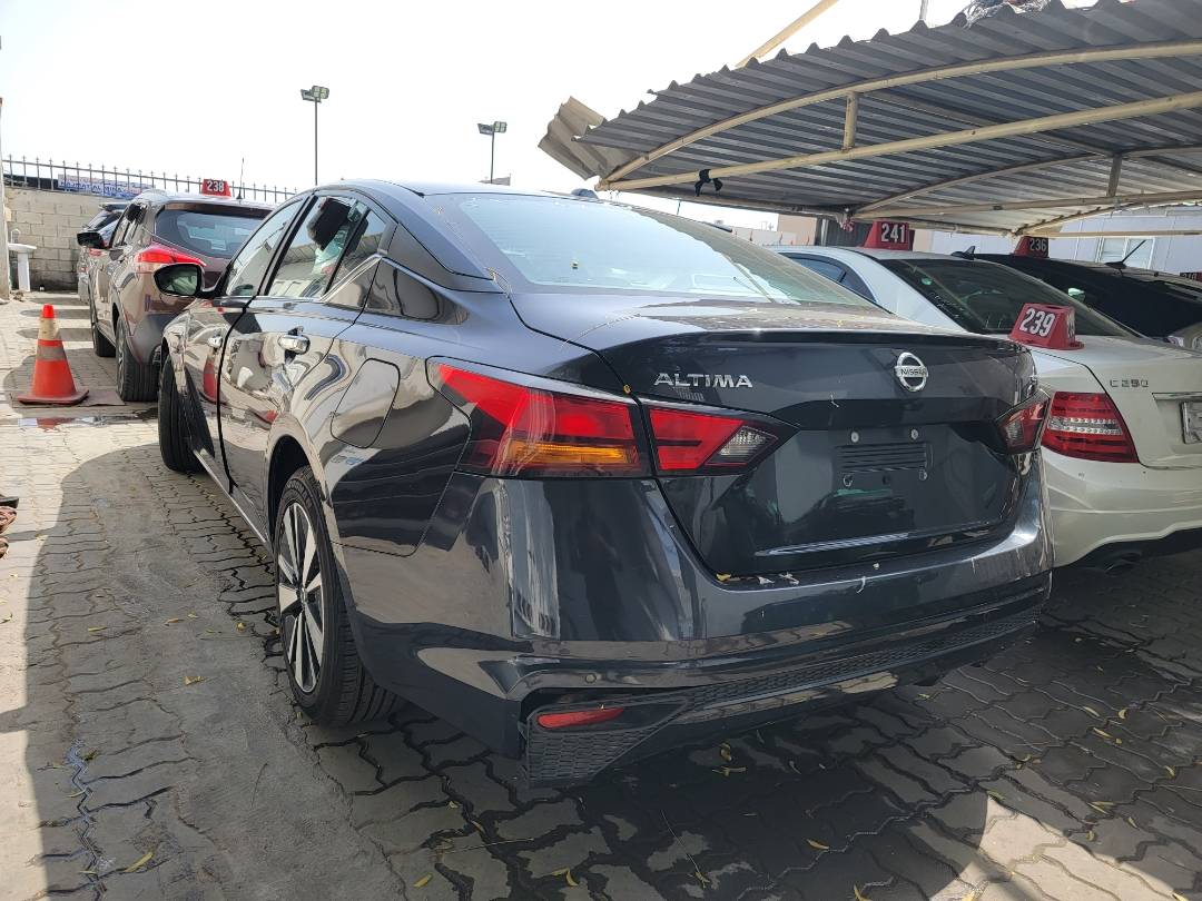 2021 NISSAN ALTIMA — 71710 Miles — Lot 0MN388505 — Main - Marhaba Auctions Used Cars - Image 5