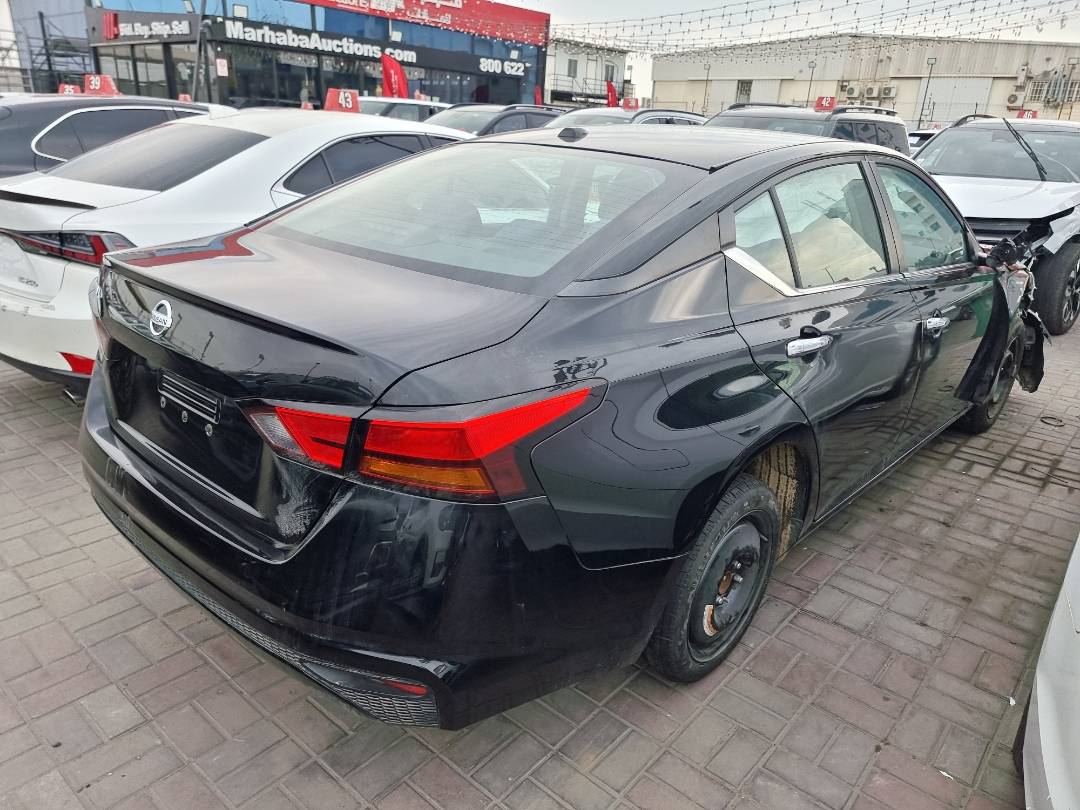 2020 NISSAN ALTIMA — 85385 Miles — Lot C178535 — Ind. 12 - Marhaba Auctions Used Cars - Image 4
