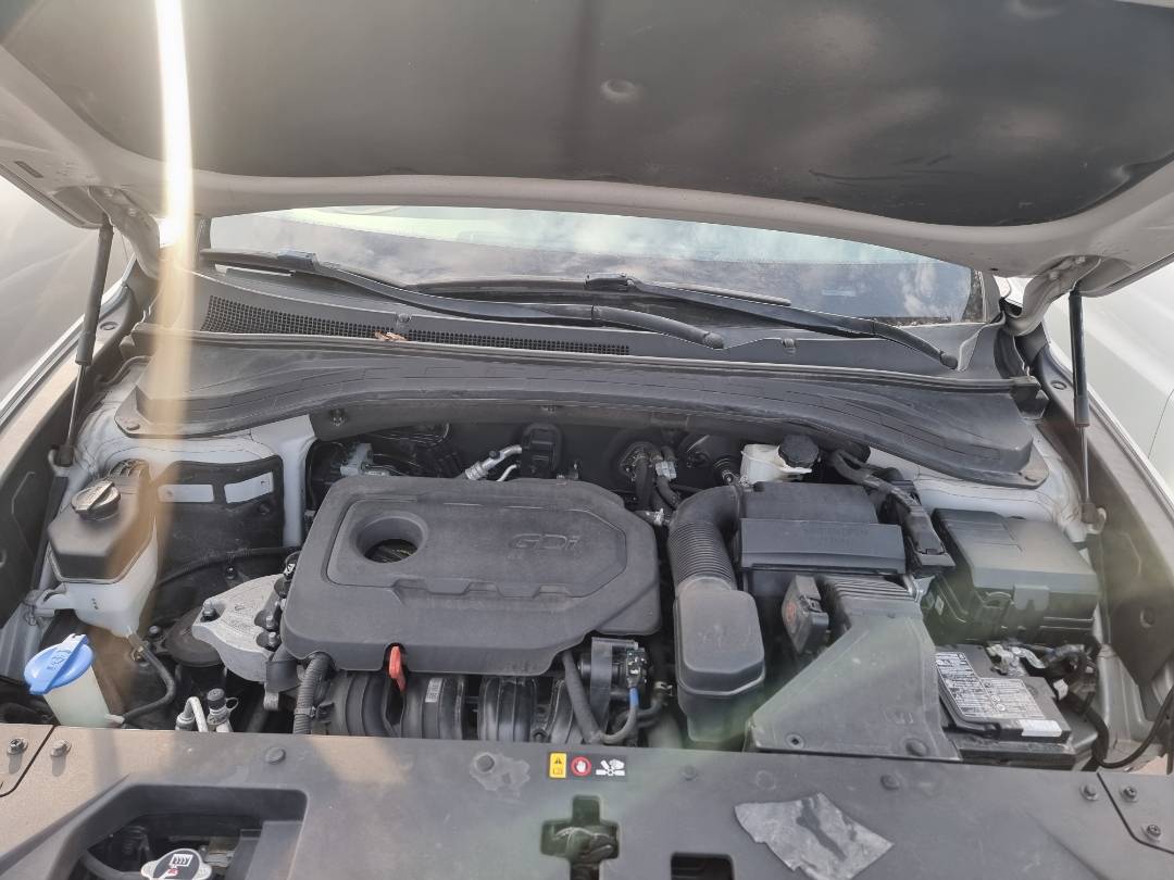 HYUNDAI SANTA FE 2020 - Marhaba Auction Used Cars - Image 9