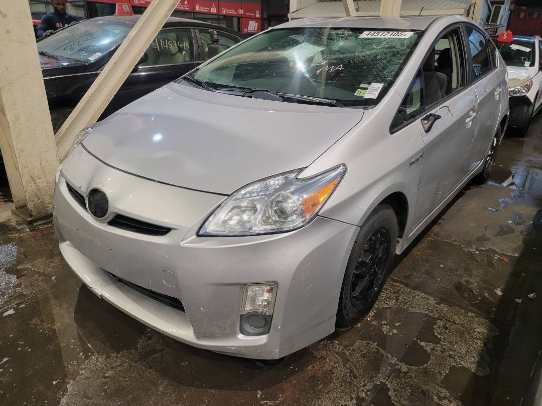 2010 TOYOTA PRIUS — 282116 Miles — Lot 44512105 — Main - Marhaba Auctions Used Cars - Image 4