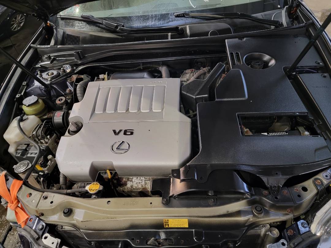 2010 LEXUS ES 350 — 128609 Miles — Lot 98582 - Marhaba Auctions Used Cars - Image 11