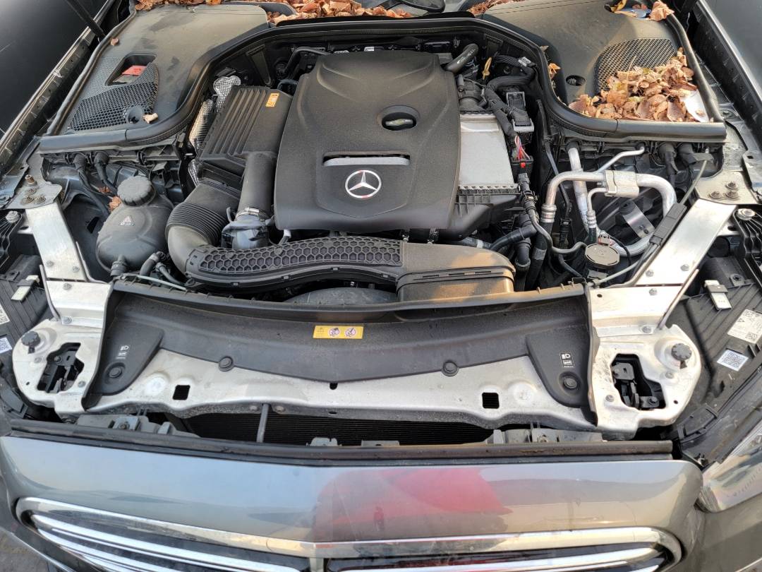 2021 MERCEDES BENZ E-250 — 70716 KM — Lot A887106 — Main - Marhaba Auctions Used Cars - Image 11