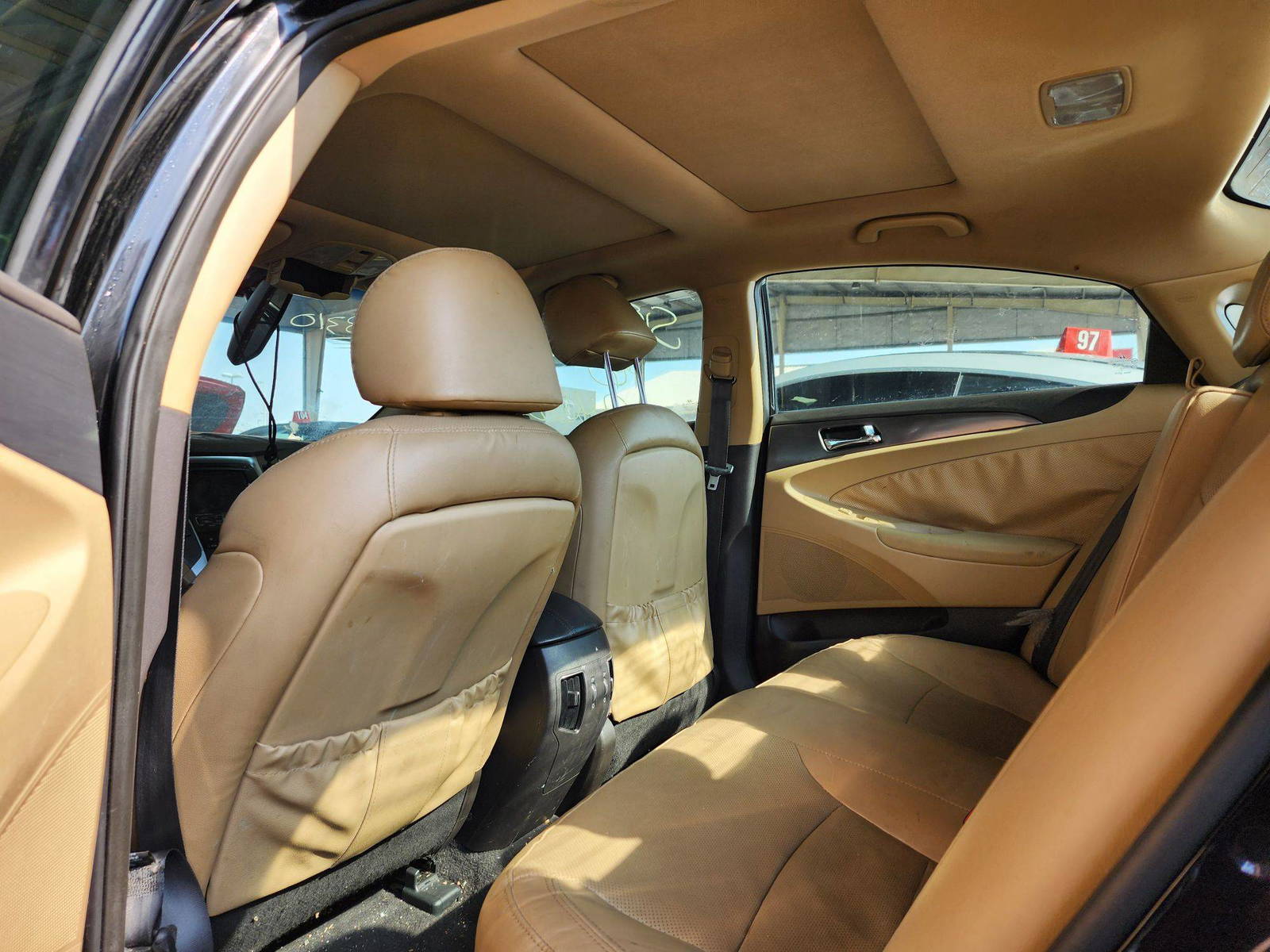 2013 HYUNDAI SONATA — 125004 Miles — Lot 072883 — Souq - Marhaba Auctions Used Cars - Image 6